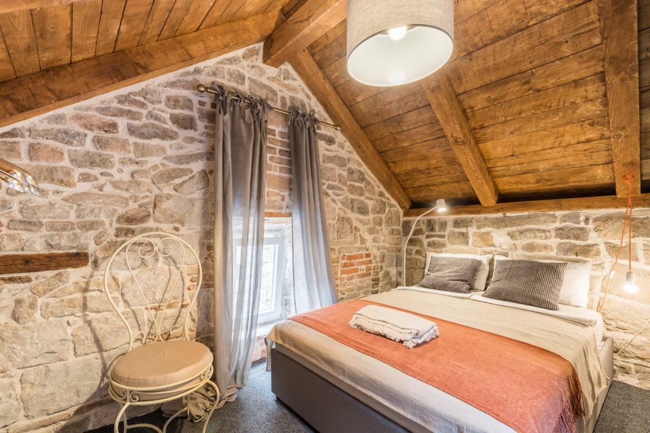 Livo Disno 12 Split Exterior foto