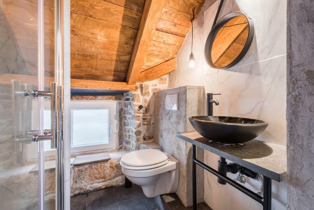 Livo Disno 12 Split Exterior foto